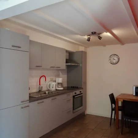 Holiday Cottages Melroce 57a